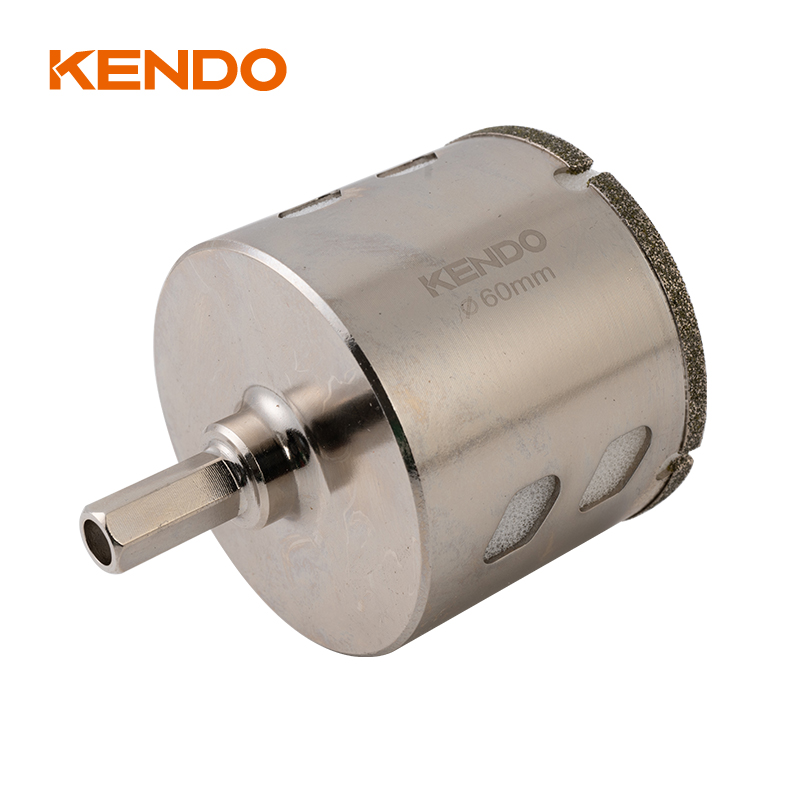 Scie cloche diamantée électrolytique