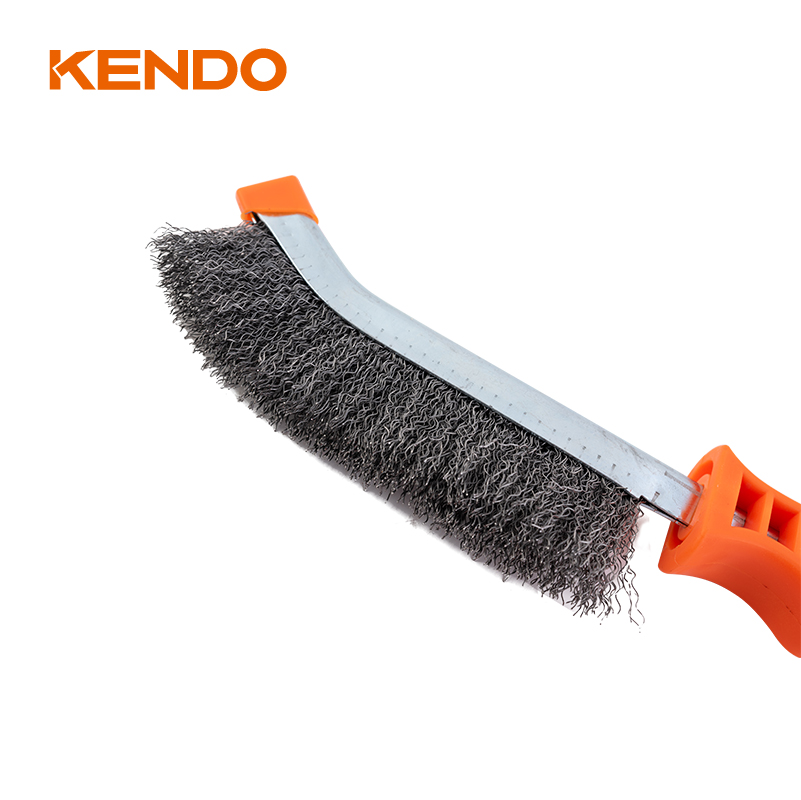 Brosse à gratter en fil d'acier