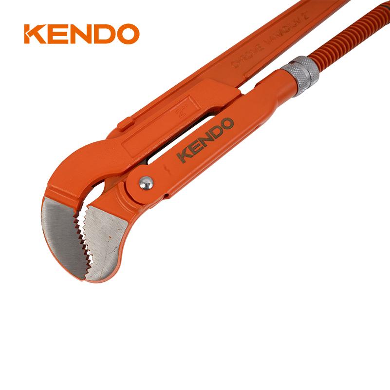 Clé à tube à nez courbé de type S