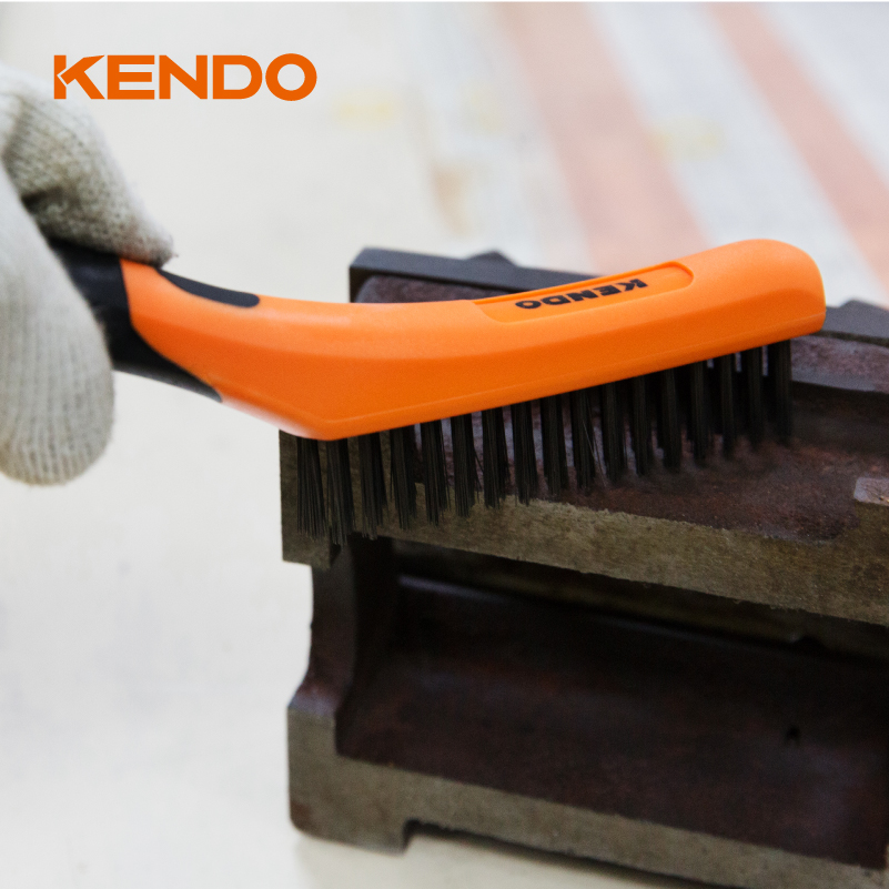 Brosse en fil expliqué pour les débutants