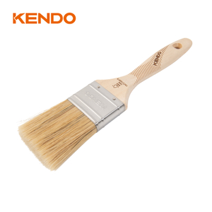 Pinceau à poils avec manche en bois