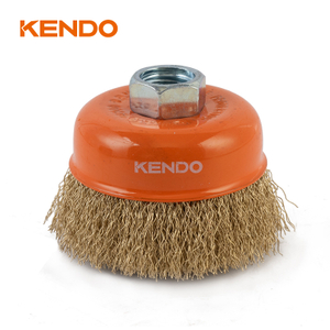 Brosse coupelle, fil de laiton serti